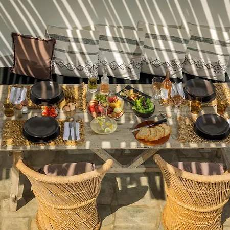 Makarias Traditional Luxury Villa *