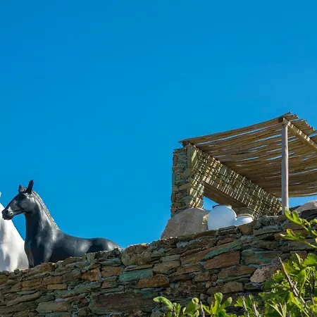 Villa Makarias Traditional Luxury