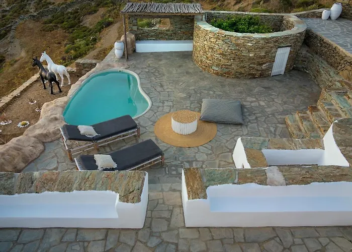 Makarias Traditional Luxury Villa Áno Meriá