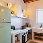 Villa Makarias Traditional Luxury Áno Meriá