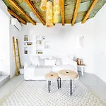 Makarias Traditional Luxury Villa