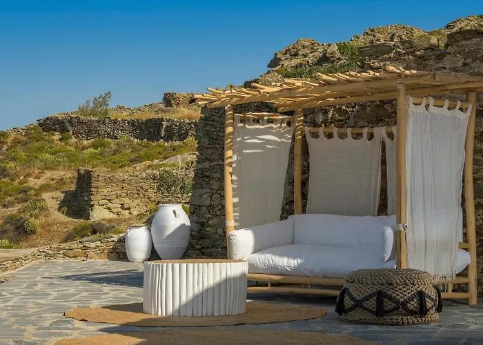 Villa Makarias Traditional Luxury *