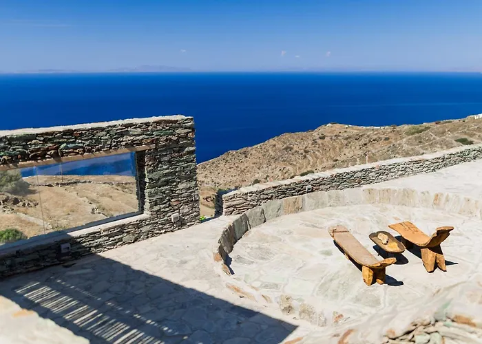 Villa Makarias Traditional Luxury *